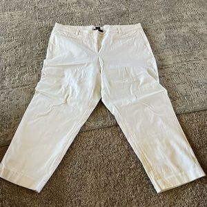 Lane Bryant, size 18 white Capri slack.